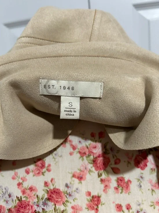 Women's Suede Moto Jacket - Beige - Picture 5 of 5